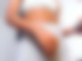 Live cam show with AndreaxDoll - Black Hair on PervPlay.com
