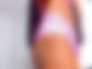Live cam show with AndreaxDoll - Average on Pornisteam.com