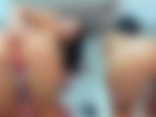 lvmexoxo's Live Sex Cam Show