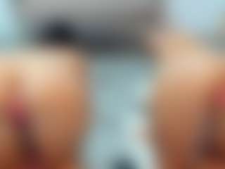 lvmexoxo's Live Sex Cam Show