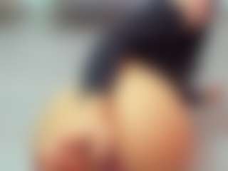 lvmexoxo's Live Sex Cam Show