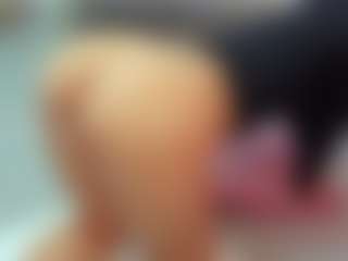 lvmexoxo's Live Sex Cam Show