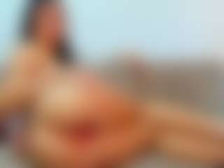 lvmexoxo's Live Sex Cam Show