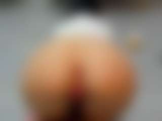 lvmexoxo's Live Sex Cam Show