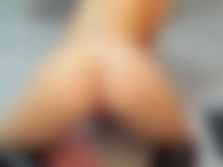 lvmexoxo's Live Sex Cam Show