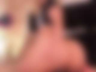 GretaVelvet's Live Sex Cam Show