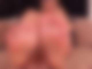GretaVelvet's Live Sex Cam Show
