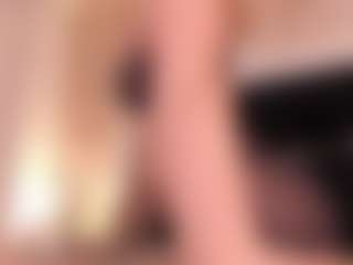 GretaVelvet's Live Sex Cam Show