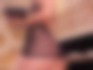 GretaVelvet's Live Sex Cam Show