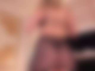 GretaVelvet's Live Sex Cam Show