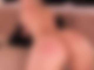 GretaVelvet's Live Sex Cam Show