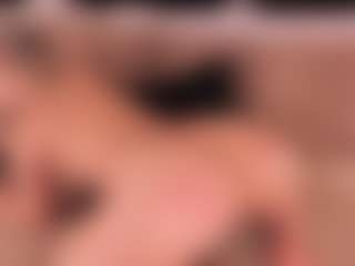GretaVelvet's Live Sex Cam Show