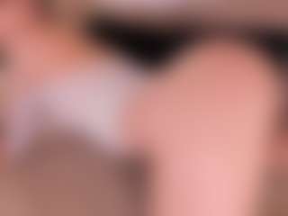 GretaVelvet's Live Sex Cam Show
