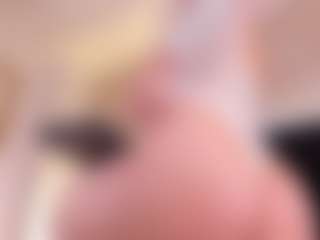 GretaVelvet's Live Sex Cam Show