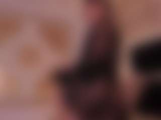 GretaVelvet's Live Sex Cam Show