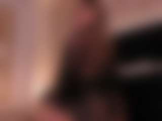 GretaVelvet's Live Sex Cam Show