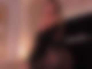 GretaVelvet's Live Sex Cam Show