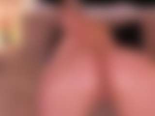 GretaVelvet's Live Sex Cam Show