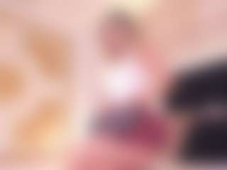 GretaVelvet's Live Sex Cam Show