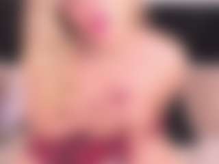 GretaVelvet's Live Sex Cam Show