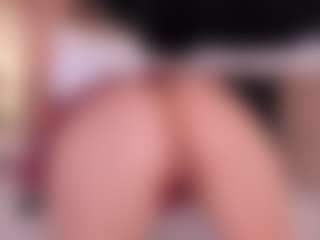 GretaVelvet's Live Sex Cam Show