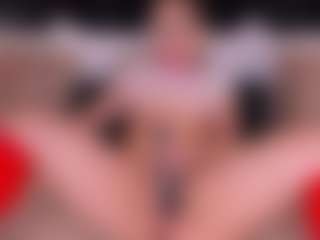 Live cam show with GretaVelvet - HD on Camsoda
