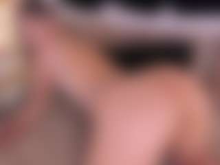 GretaVelvet's Live Sex Cam Show