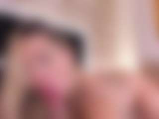 GretaVelvet's Live Sex Cam Show