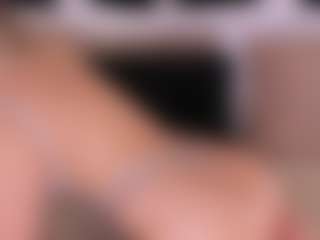 GretaVelvet's Live Sex Cam Show