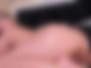 GretaVelvet's Live Sex Cam Show