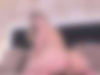 Live cam show with GretaVelvet - Squirt on liverealitysex.com
