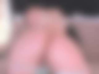 GretaVelvet's Live Sex Cam Show