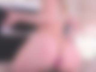 Live cam show with GretaVelvet - Young Adult on sexylive.show