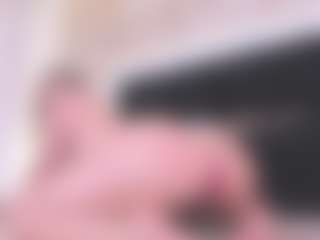 GretaVelvet's Live Sex Cam Show
