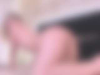 GretaVelvet's Live Sex Cam Show