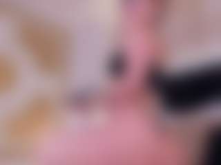 GretaVelvet's Live Sex Cam Show