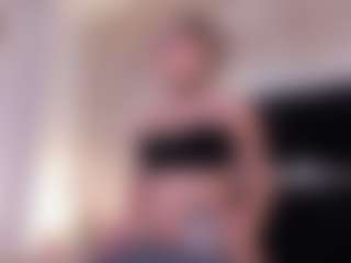 GretaVelvet's Live Sex Cam Show
