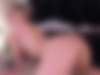 GretaVelvet's Live Sex Cam Show