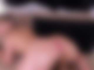 Live cam show with GretaVelvet - Bikini on Milfs Live