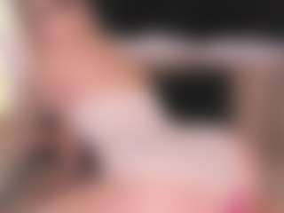 GretaVelvet's Live Sex Cam Show