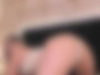GretaVelvet's Live Sex Cam Show