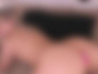 Live cam show with GretaVelvet - Dildo on Uber Horny