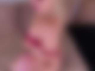 GretaVelvet's Live Sex Cam Show