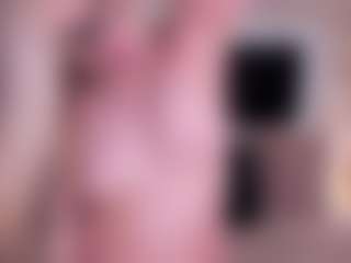 GretaVelvet's Live Sex Cam Show