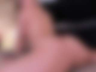 GretaVelvet's Live Sex Cam Show