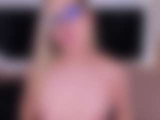 GretaVelvet's Live Sex Cam Show