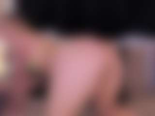 GretaVelvet's Live Sex Cam Show