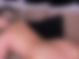 GretaVelvet's Live Sex Cam Show