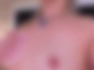 GretaVelvet's Live Sex Cam Show
