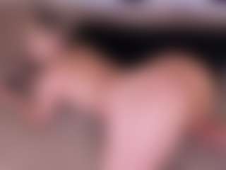 GretaVelvet's Live Sex Cam Show
